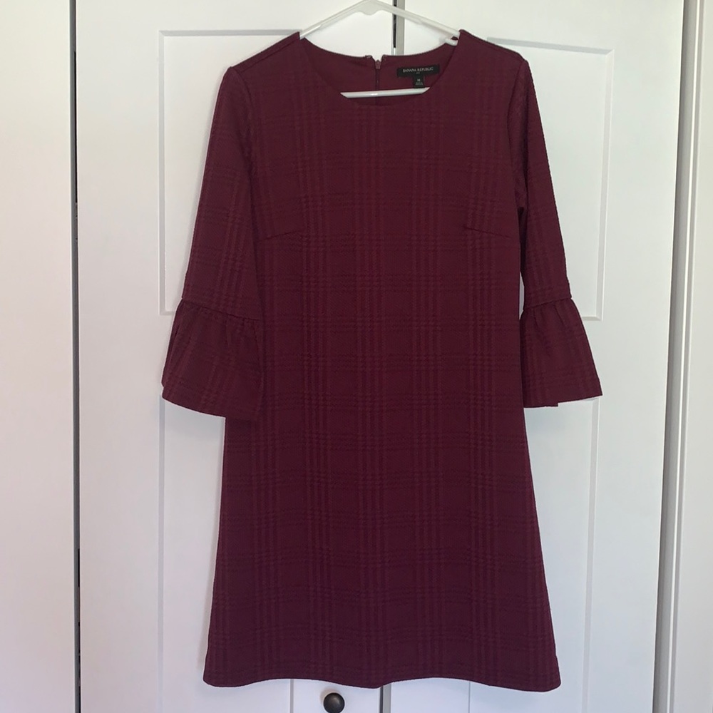 Banana Republic Dress like new size M.